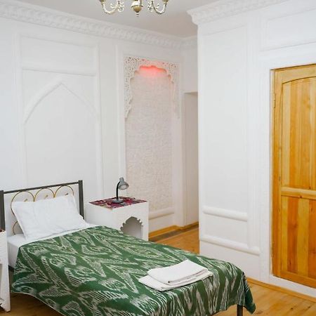 Little Bukhara Hotel Bagian luar foto