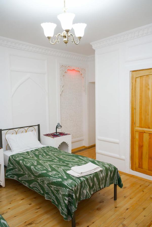 Little Bukhara Hotel Bagian luar foto